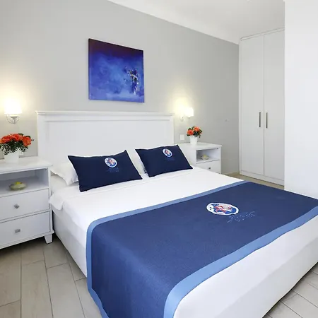 מלון דירות Rodina