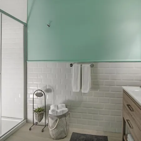 Rodina 公寓式酒店 4*