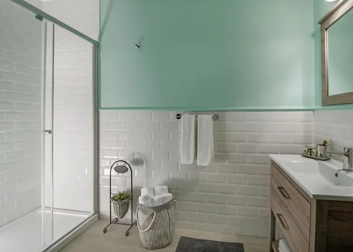 Rodina Aparthotel 4*