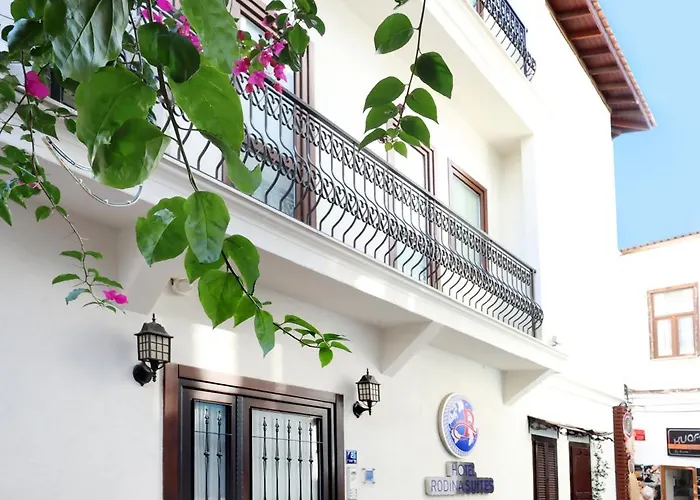 Apart-hotel Rodina 4*